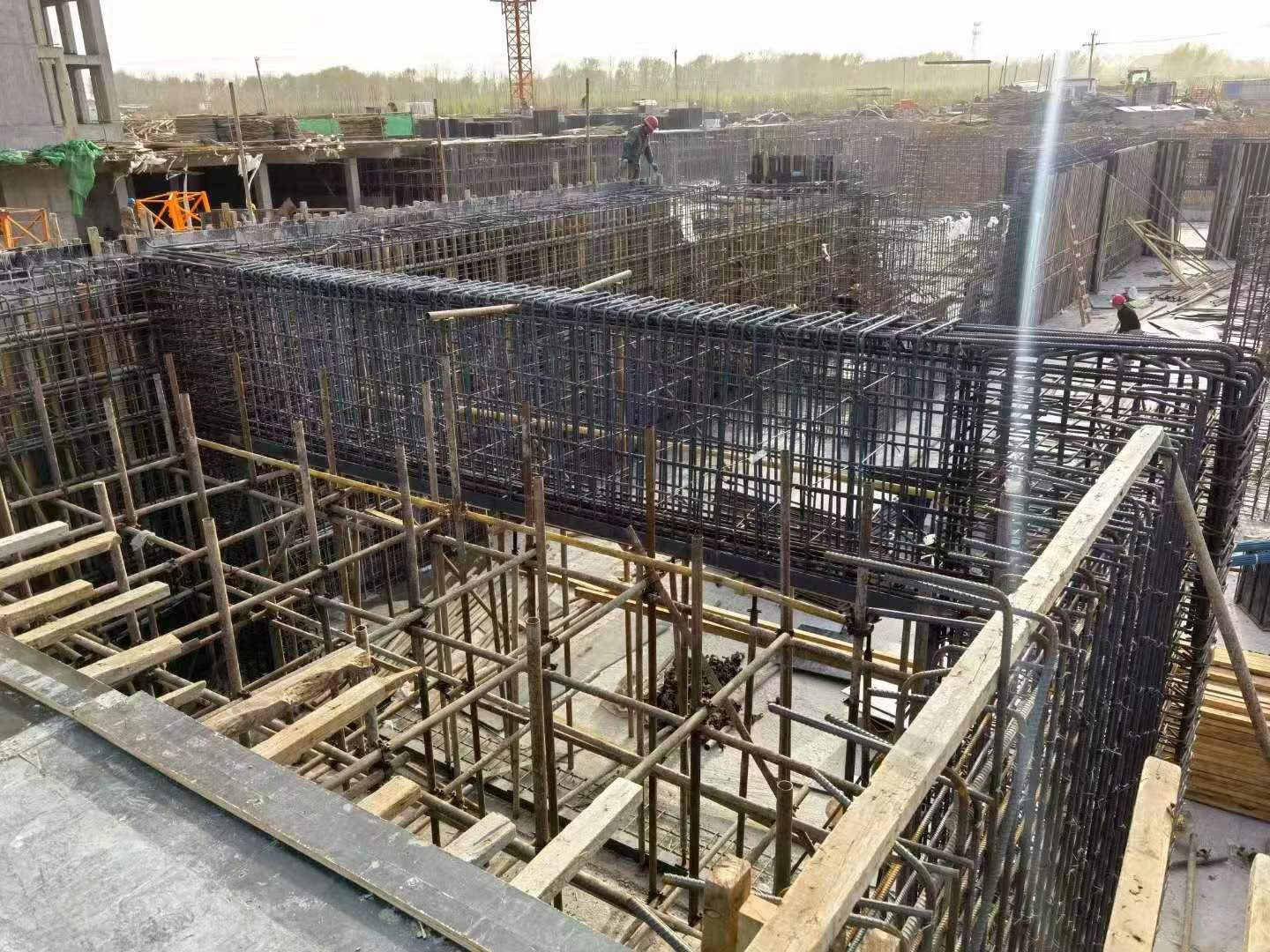 老河口建筑基础筏板施工时混凝土有哪些常见问题?